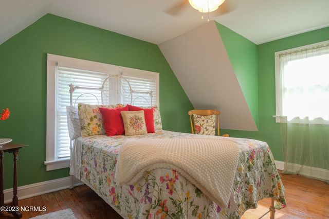 111 S Oakum Street, Edenton, NC 27932