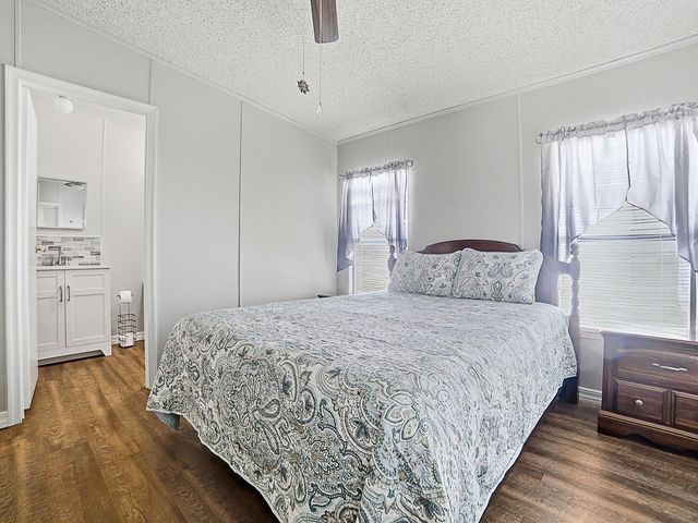 32322 OAK PARK DRIVE, Leesburg, FL 34748