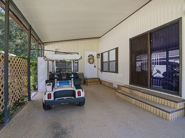 32322 OAK PARK DRIVE, Leesburg, FL 34748
