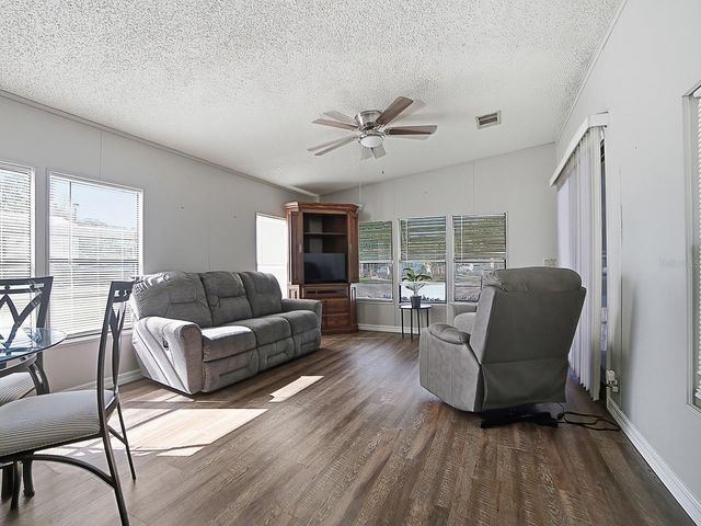 32322 OAK PARK DRIVE, Leesburg, FL 34748