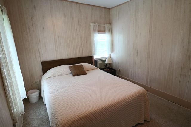 784 N 625 E, Westville, IN 46391