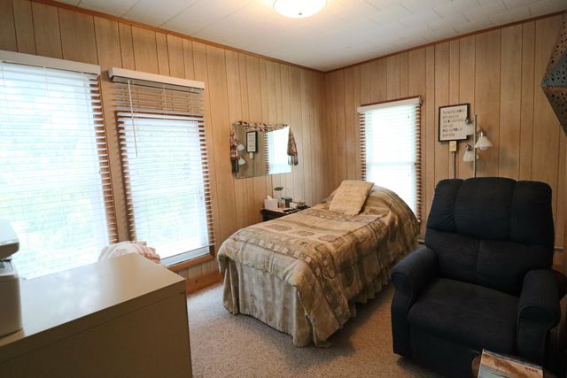 784 N 625 E, Westville, IN 46391