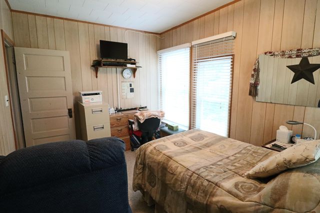 784 N 625 E, Westville, IN 46391