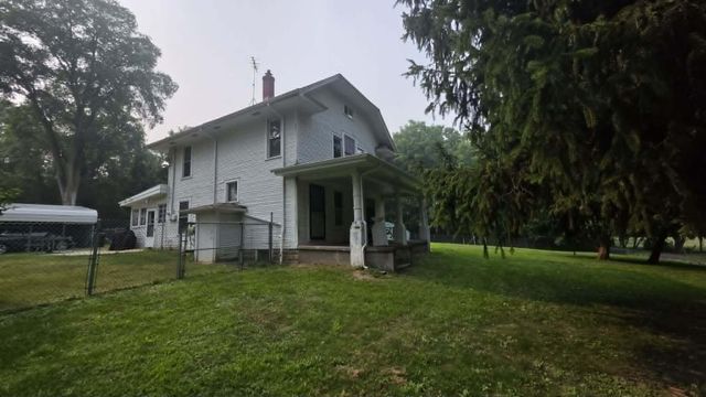 784 N 625 E, Westville, IN 46391