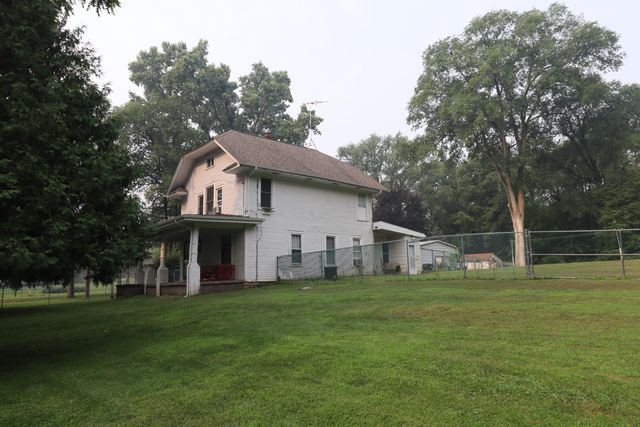 784 N 625 E, Westville, IN 46391