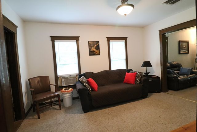 784 N 625 E, Westville, IN 46391
