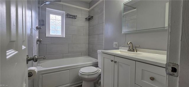 3452 W Bonner DR, Norfolk, VA 23513