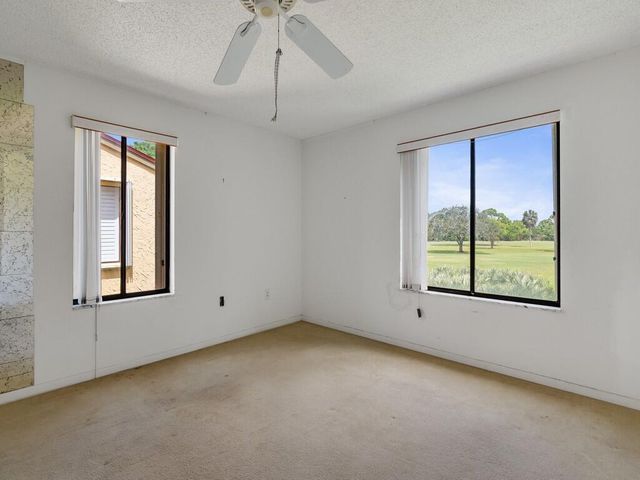 5373 SE Miles Grant Road 208, Stuart, FL 34997
