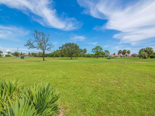 5373 SE Miles Grant Road 208, Stuart, FL 34997