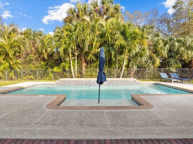 4607 Ashley Lake Circle, Vero Beach, FL 32967