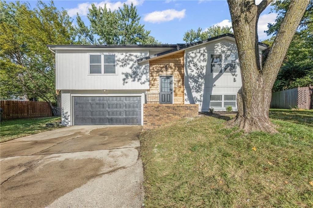 3408 W 13th Street, Lawrence, KS 66049