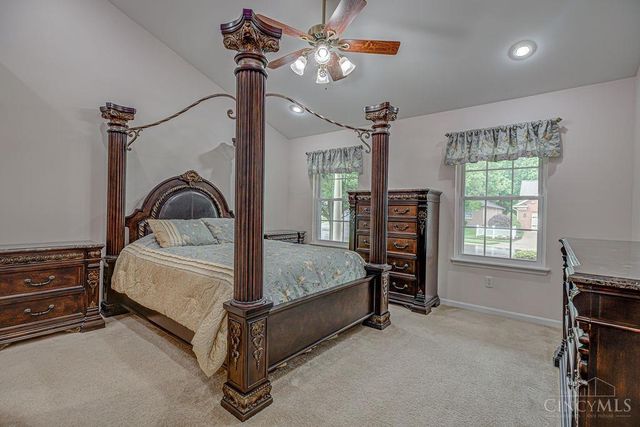 1015 Olde Station Court, Fairfield, OH 45014