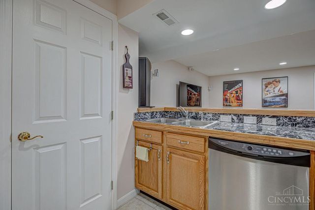 1015 Olde Station Court, Fairfield, OH 45014