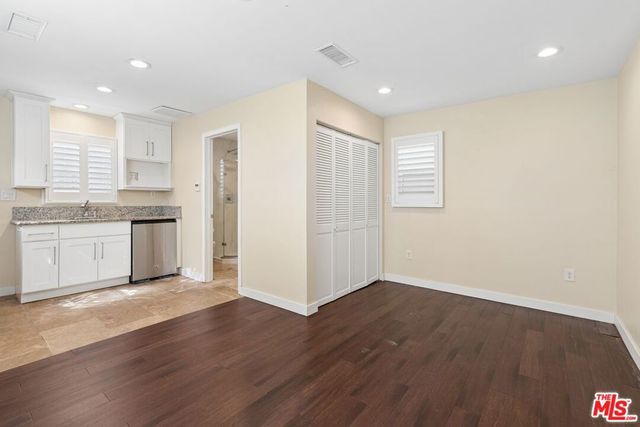 8911 Cattaraugus Avenue, Los Angeles, CA 90034