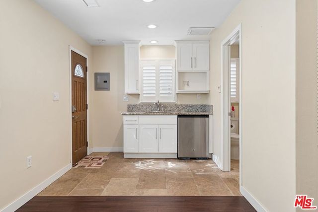 8911 Cattaraugus Avenue, Los Angeles, CA 90034