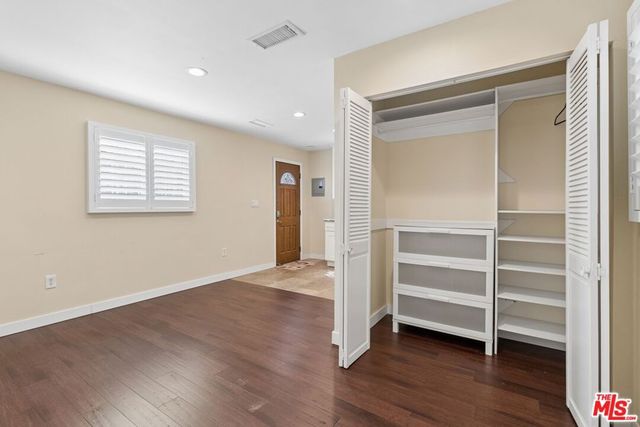 8911 Cattaraugus Avenue, Los Angeles, CA 90034