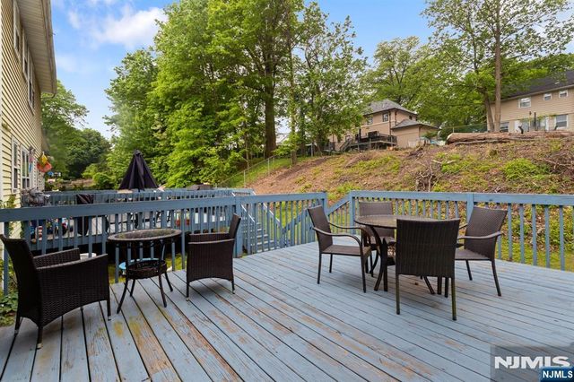 34 Meyerhoff Place B, Oradell, NJ 07649