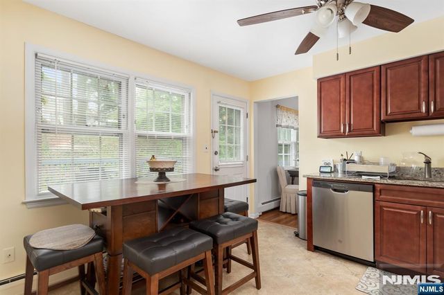 34 Meyerhoff Place B, Oradell, NJ 07649
