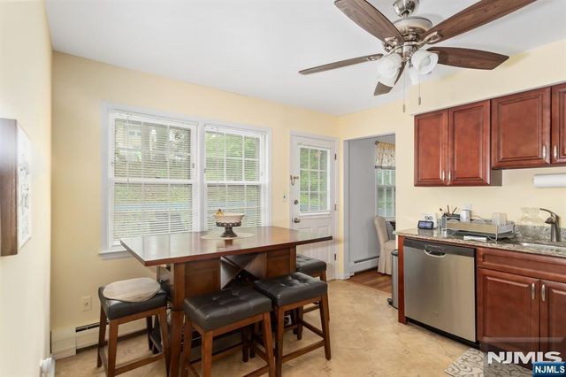 34 Meyerhoff Place B, Oradell, NJ 07649