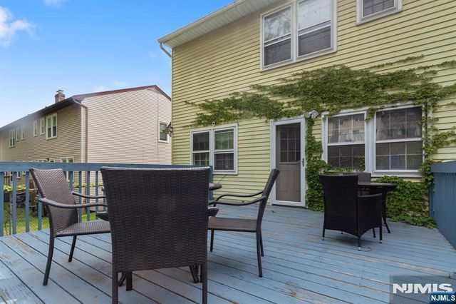 34 Meyerhoff Place B, Oradell, NJ 07649