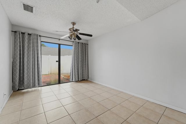 4520 Feivel Road 49, West Palm Beach, FL 33417
