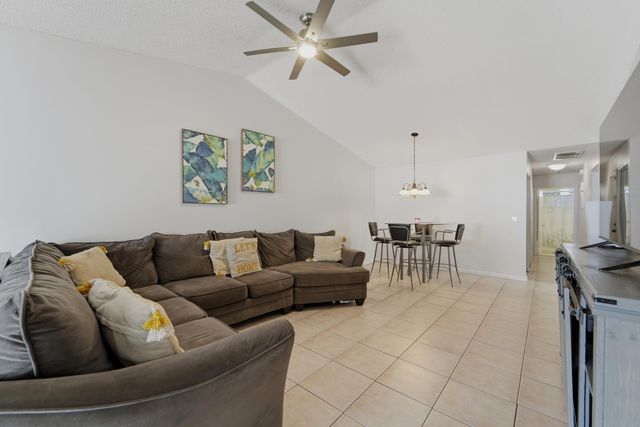 4520 Feivel Road 49, West Palm Beach, FL 33417