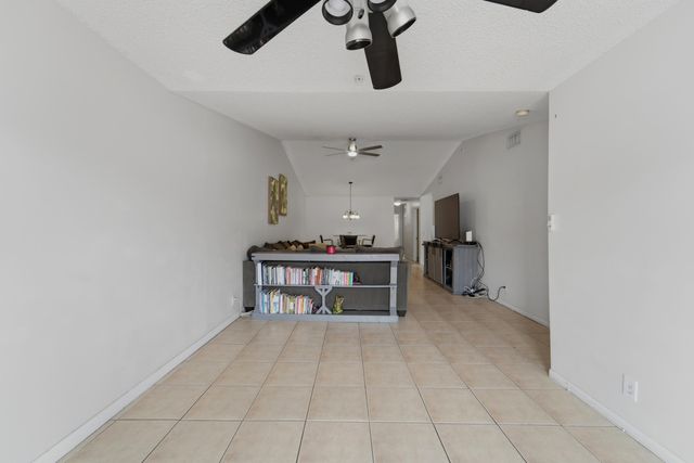 4520 Feivel Road 49, West Palm Beach, FL 33417