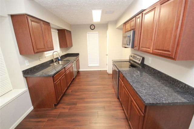 22619 Braken Carter Lane, Katy, TX 77449