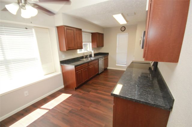 22619 Braken Carter Lane, Katy, TX 77449