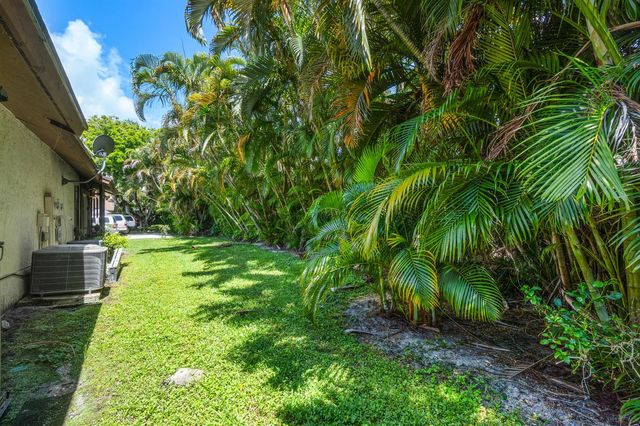 3789 Blue Ridge Road, West Palm Beach, FL 33406