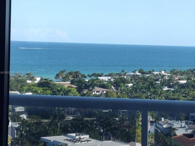 20515 E Country Club Drive 2047, Aventura, FL 33180