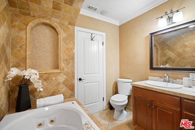 5539 Buffalo Avenue, Sherman Oaks, CA 91401
