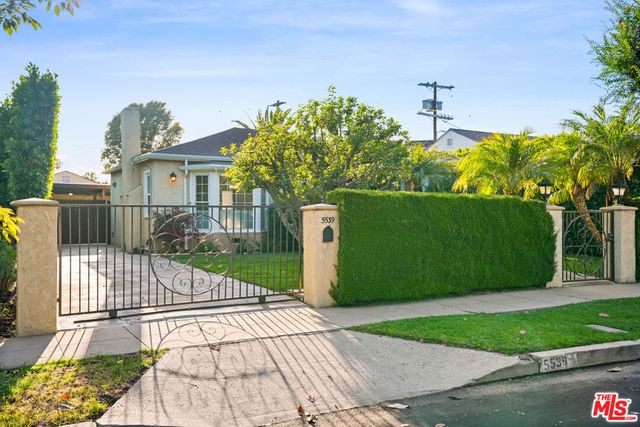 5539 Buffalo Avenue, Sherman Oaks, CA 91401