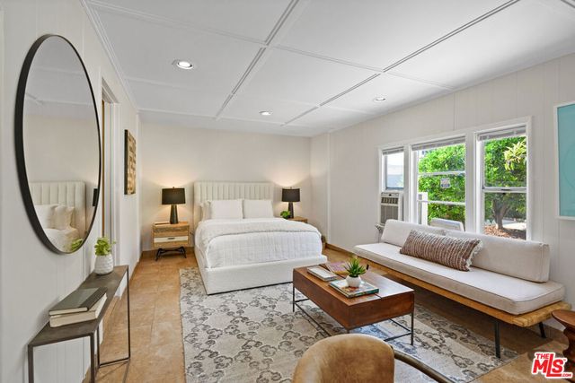 5539 Buffalo Avenue, Sherman Oaks, CA 91401