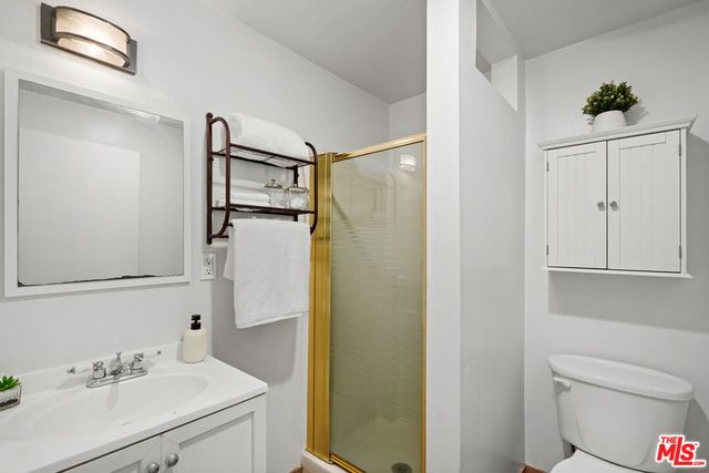 5539 Buffalo Avenue, Sherman Oaks, CA 91401