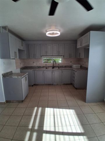 J3 SEROTINA BOSQUE DE LOS PINOS, Bayamon, PR 00956