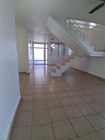 J3 SEROTINA BOSQUE DE LOS PINOS, Bayamon, PR 00956