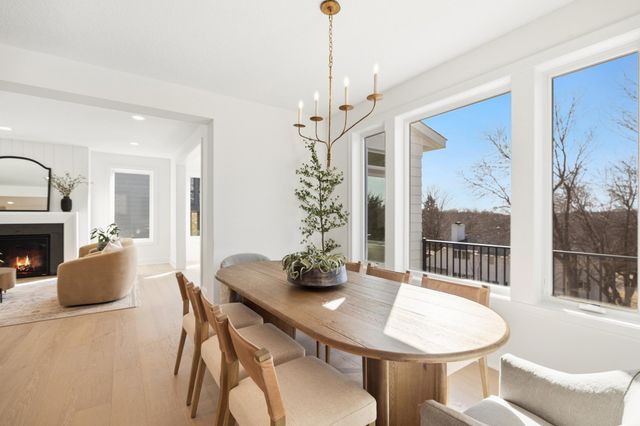 730 Ensconced Way, Chaska, MN 55318