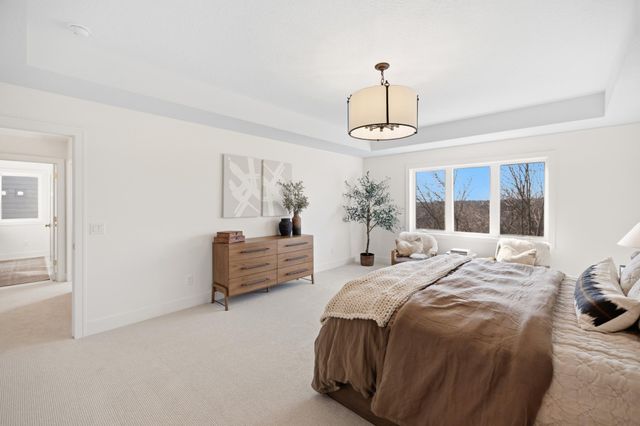 730 Ensconced Way, Chaska, MN 55318