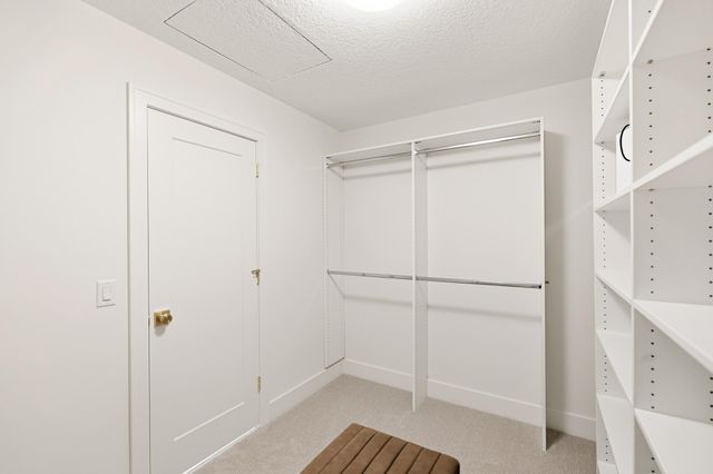 730 Ensconced Way, Chaska, MN 55318