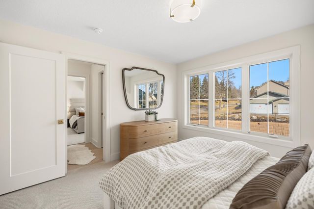 730 Ensconced Way, Chaska, MN 55318