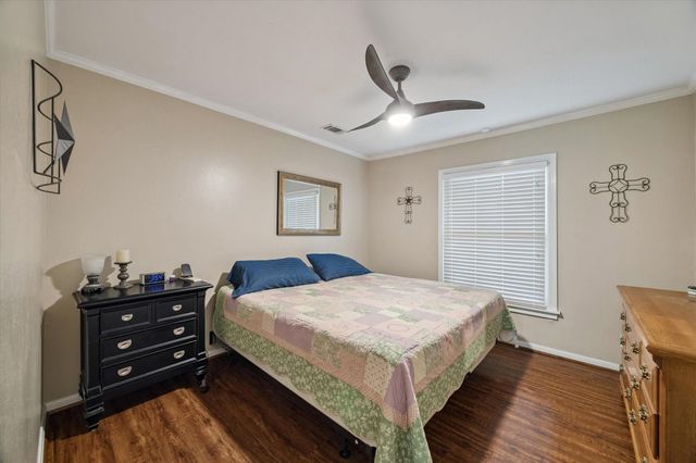 1829 Campbell Road, Houston, TX 77080