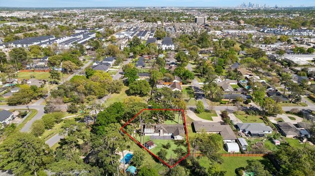 1829 Campbell Road, Houston, TX 77080