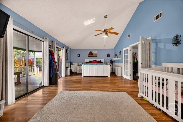 206 E Point Drive, Savannah, GA 31410