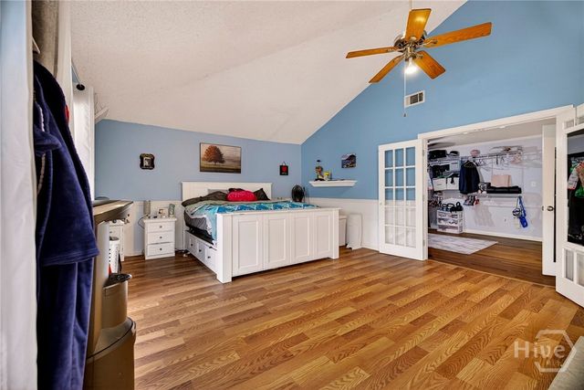 206 E Point Drive, Savannah, GA 31410