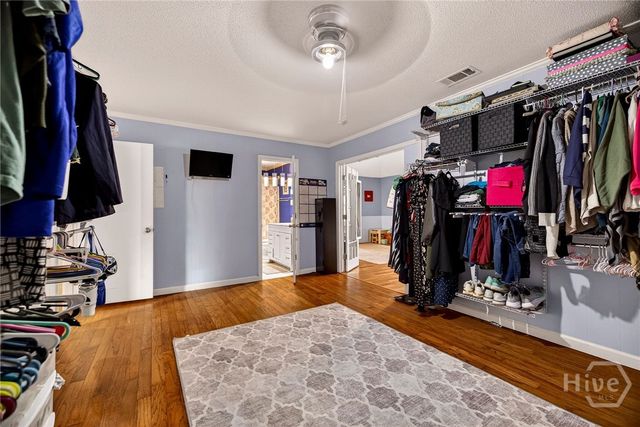 206 E Point Drive, Savannah, GA 31410