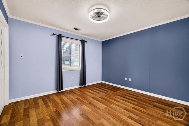 206 E Point Drive, Savannah, GA 31410