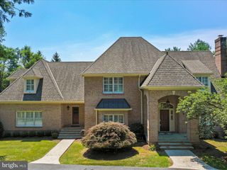 325 WINDSOR LN, Winchester, VA 22602