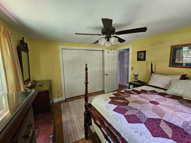 1042 Turkey St, Hardwick, MA 01082