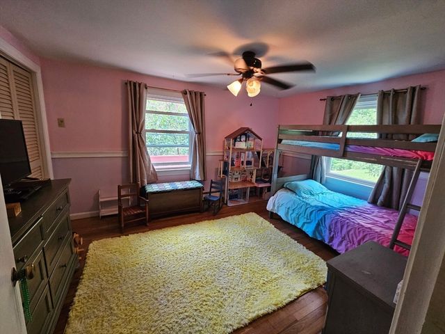 1042 Turkey St, Hardwick, MA 01082